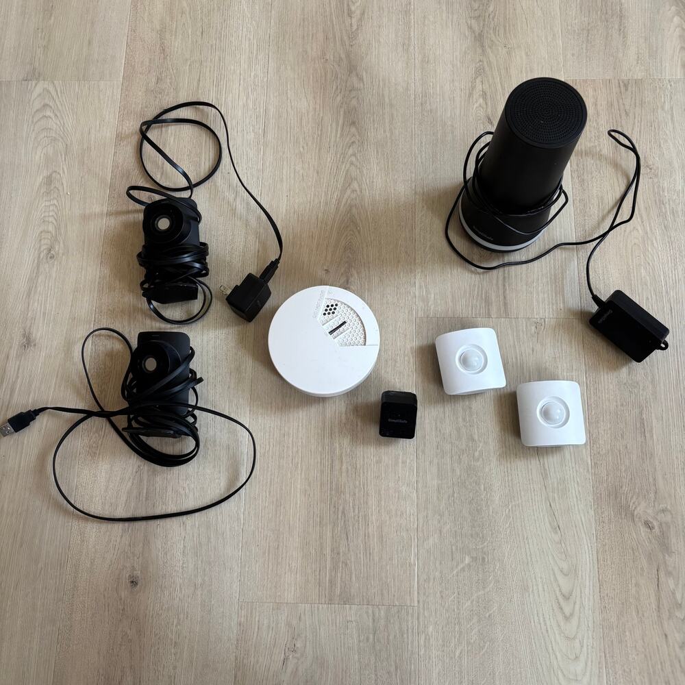 Simplisafe Miscellaneous Equipment Cameras, Senors, Hub